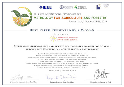 premio woman